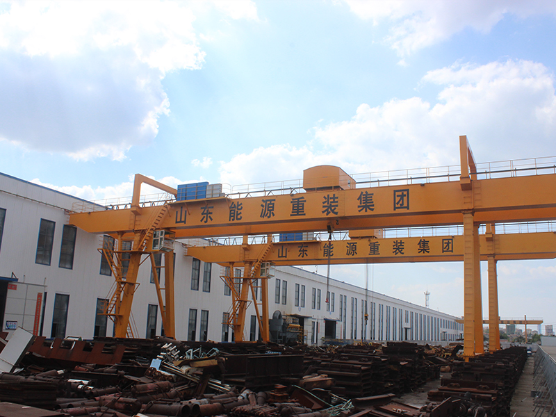 MG型电动双梁门式起重机